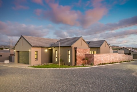 Maison après travaux de rénovation d'ampleur.