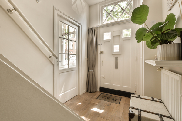 Tringle rideau porte d'entrée isolant sans percer le mur.