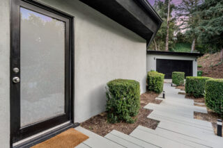 Porte d&rsquo;entrée isolante thermique : prix​ et conseils pour faire le bon choix en 2026