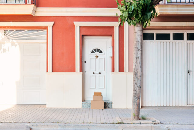 Isolation de porte d’entrée : pourquoi, comment et avec quels matériaux ?