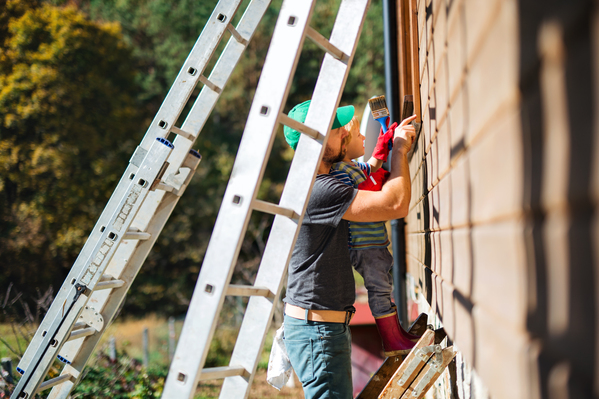 Réalisation des travaux d'isolation par l'extérieur, avis positifs et négatifs.